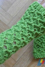 Lace Diamonds Mitts by Lea Bronnenkant/ Lea67000 Designs - English