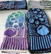 Bubbles Mittens by knottygnome crafts