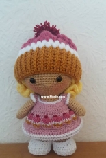 Laura Tegg - Weebee Doll - Cupcake Outfit