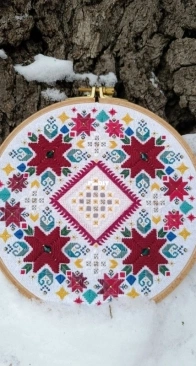 MovchanEmbroidery "Різдвяник" - " Christmas Tree"