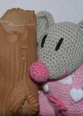 Une petite souris malicieuse