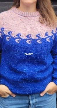 Havskum Sweater by Marie Hoff - English, Danish