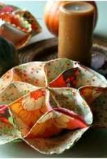 Vintage Inspired Dinner Roll Holder by Virginia Lindsay-Free Tutorial