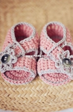 Mon Petit Violon - Vita Apala - Diagonal Strap Sandals