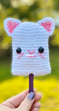 Crafty Kitty Crochet - Melissa Moore - Kitty Popsicle - Free