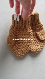 Gloves No. 1 by Veronika Stoncus-English,Latvian-Free