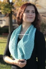 F951 Diagonal Lace Cowl by Plymouth Yarn Design Studio-Free