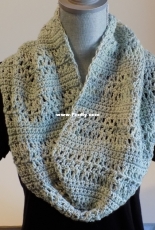  Yarn Confections- Kristina Olson- Winnies Cowl -Free