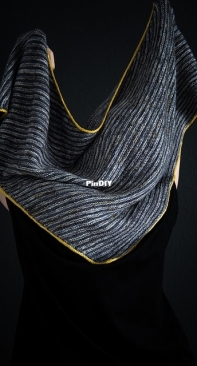 Knitterista - I love cheap thrills shawl - Maren Odenthal - free