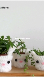 Delinlea - Danielle - Crochet Plant Pots - Free