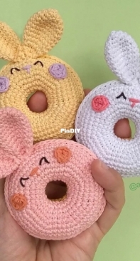 Audrey Lilian Crochet - Audrey Lilian - Mini Donut Bunny - Free