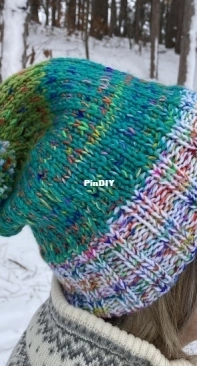 Hot Dish Hat + Mitts - Darcy Thompson - Chit Chat Knits