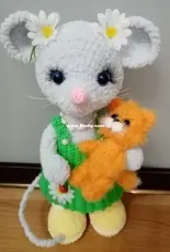 Little mouse crocheted