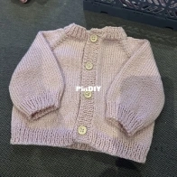 Calendula Baby Cardigan 2.0 by Sandra Magalhães - Agasalhos e Bugalhos - Portuguese