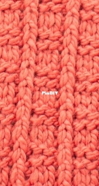 Burlington Scarf by Carly Waterman - Cascade Yarns - Free