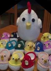 Red Hot Fibers-Baby Chicks in Eggshell Crochet Pattern-English