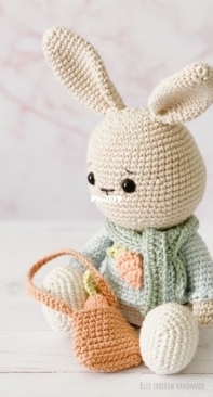 Blue Sparrow Handmade - Bianca Flatman - Benny the Bunny