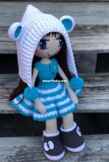 Tannias Craft - Tannia Mejia  - Judith doll pattern