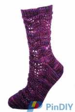Finery Socks by Corrina Ferguson/PicnicKnits- Free