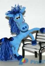 Tori Yarovikova Toys - Torisa - Dumbbells The Horse - Russian