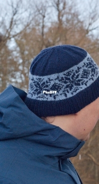 Hat for Moni by Anna Lange-Free