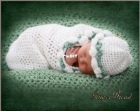 Sandys Cape Cod Originals - Sandy Powers - Preemie Precious Angel Cocoon and Beanie Set 176