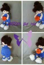 Amigurumi jogadora de basquete