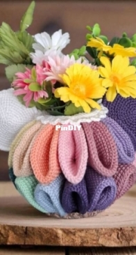 Wunderlichs Kreativchaos - Janine Wunderlich - Häkelanleitung Regenbogen Utensilo Bär Maus - German