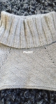 Basic Neckwarmer by  Anna Hromova - Sunnyknits -  Free