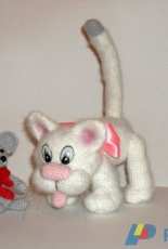 Cat and mouse