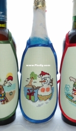 Aprons for bottles