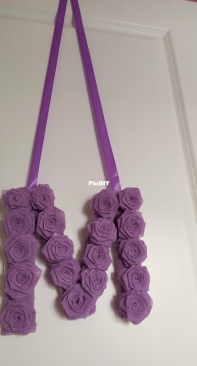 Personalized  hanging  letter