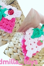 Strawberry keychain
