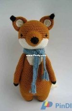 Little Bear Crochets - J. A. Poolvos- Fox with scarf - Spanish - Translated