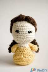 Electric Bunny Crafts- Gina Fiorito - Princess Belle Amigurumi Doll