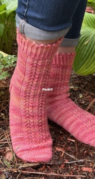 Wildflower Socks by Chit Chat Knits