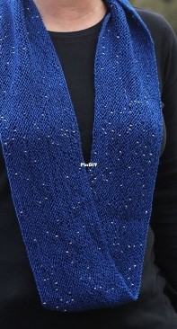 Equatorial Nights Cowl by Audry Nicklin