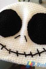 Bizzy Crochet Designs - Elizabeth Mareno - Jack Skellington Beanie