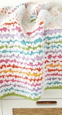 Dada’s Place - Dragana Savkov Bajic - Rainbow Ruffle blanket - Free