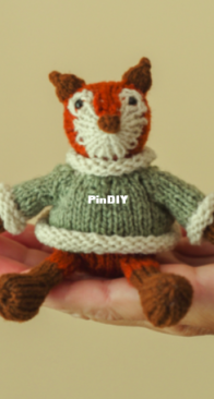 Woodland Fox by Susan B. Anderson - Barret Wool Co.