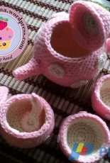 Tea set in rose
