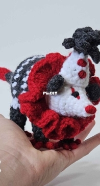 Nichet Crochet - Nicki Cayea - Mini Clown Opossum