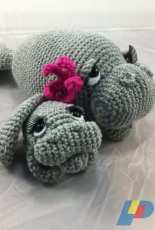 Lisa Kingsley Designs- Lisa Kingsley - Mama and Baby Manatee