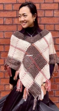 Andrea in Wooldeland - Andrea Vu - The Penelove Poncho