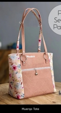 Country Cow Designs - Muerqo Tote – English