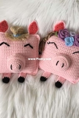 Once Upon A Hook Crochet - Victoria Stewart - Spring Piggy Cuddler