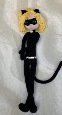 Mehtap Handmade - Ladybug and Black Cat - Uğur Böceği ve Kara Kedi - Turkish - Free