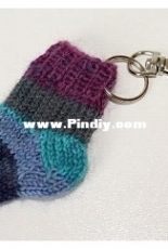 Waltraud Laier - Maschenspiel - Keyring mini sock - German