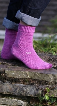 Talium by Carol Feller - Stolen Stitches