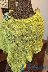 My Friend Loretta Poncho by Rose Williams/Knitting Friends Designs-Free